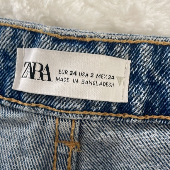 Shorts - Picture 4 of 4